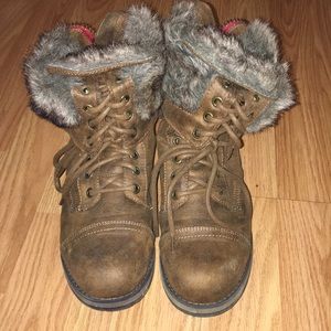 Madden girl size 6.5